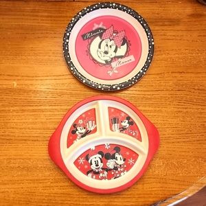 MICKY MOUSE AND MINNIE MOUSE TODDLERS PLATES.